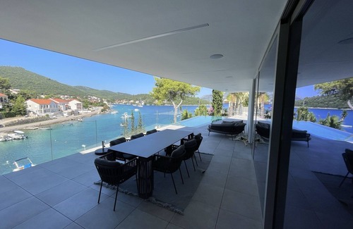 Cove Tri Zala (Zrnovo) Villa | Luxury villa Diva Korcula with pool, Near the sea