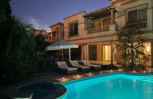 Sheikh Zayed City Villa | Luxury villa for rent in Elshikh zayed , Egypt