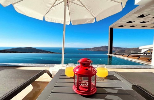 Kas Villa | Luxury Villa for 6 People with Sea View in Kalkan Kördere
