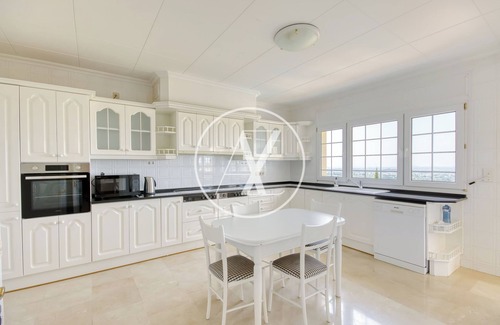 Palau-Saverdera Villa | Luxury villa for vacation rental