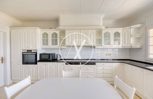 Palau-Saverdera Villa | Luxury villa for vacation rental
