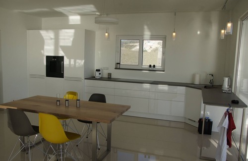 Kalamaki Villa | Luxury villa with sea views and a few steps to the beach