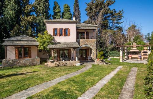Koropi House | Luxury Villa Helios
