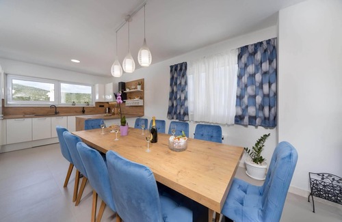 Marina Villa | Luxury villa Hileja with heated pool , 15 km from airport. 14 people capacity