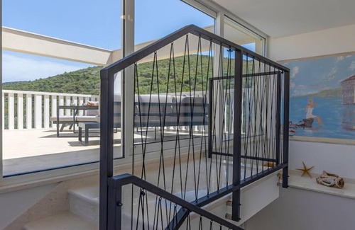 Marina Villa | Luxury villa Hileja with heated pool , 15 km from airport. 14 people capacity