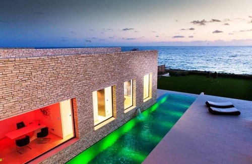 Pegeia House | Luxury Villa Ideally positioned on the south-west coast of Cyprus