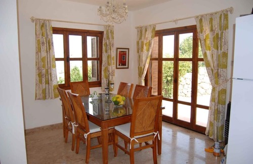 Dogankoy Villa | Luxury villa in Kyrenia town, stunning views, private pool.
