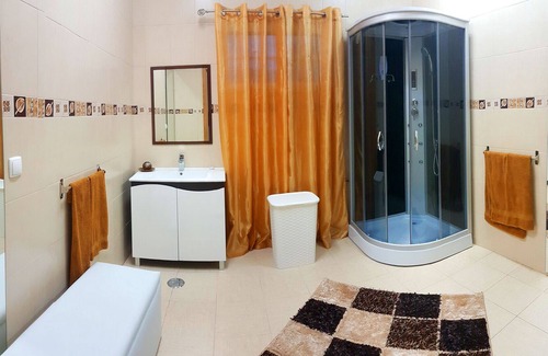 Ponta Delgada Villa | LUXURY VILLA in Ponta Delgada, São Miguel up to 16 pax w / sea view