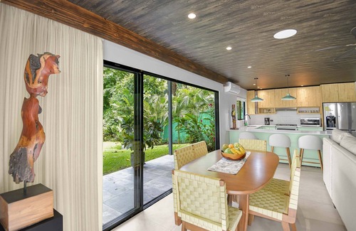 Jaco Villa | Luxury Villa in the Jungle with Private Pool + River View – Sleeps 16