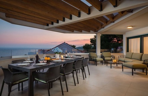 Milna (Brac) Villa | Luxury villa Leisure Seaside Brac with private pool
