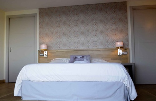 Canyelles Villa | Luxury Villa Martossa