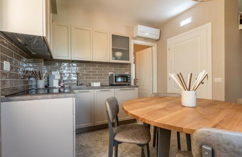 Civitanova Marche Apartment | Luxury Villa Mei - SPA, Pool & Jacuzzi