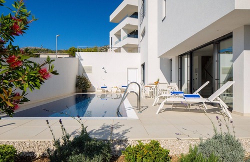Seget Vranjica Villa | Luxury Villa Nautica Prima with Pool