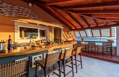 Brsecine Villa | Luxury Villa New World with Pool