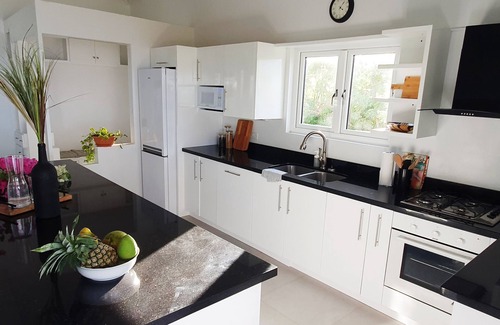 Mount Hardy Villa | Luxury Villa-ocean view-infinity pool. Private Chef Optional