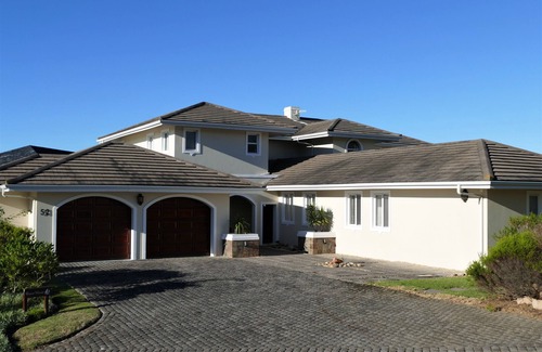 Knysna House | Luxury Villa on Pezula Golf and Country Club Estate, with Heated Private Pool