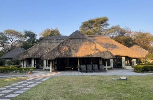 Maun Villa | Luxury Villa on Private Game Reserve in Maun, Botswana