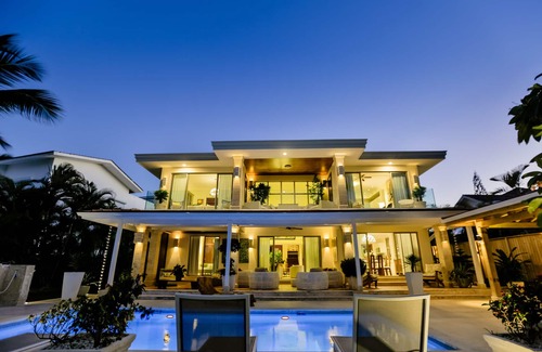Punta Cana Villa | Luxury Villa Paradiso with GOLF view, CHEF and housekeeping incl.