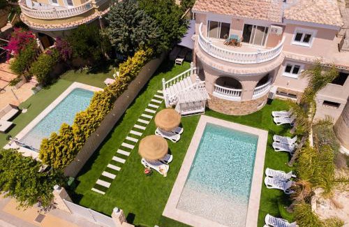 Monforte del Cid Villa | Luxury Villa Paraiso Alicante - Piscina Salada Climatizada, Chimenea, gymnasio, despacho, Fútbol , Golf , BBQ , Netflix