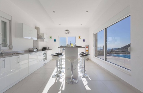 Ravno Villa | Luxury Villa Price with private heated pool - near Dubrovnik