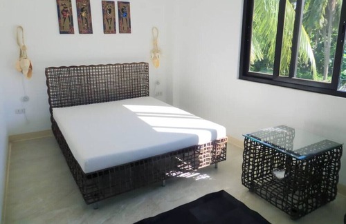 Caticlan Villa | Luxury Villa: Private Pool & Beach Retreat