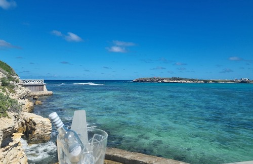 Willikies Villa | Luxury Villa (Private sea access, pool, spacious, modern) - Dian Bay