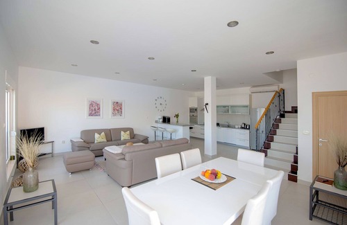 Zavala Villa | Luxury Villa Rock with pool+Jacuzzi - near Dubrovnik