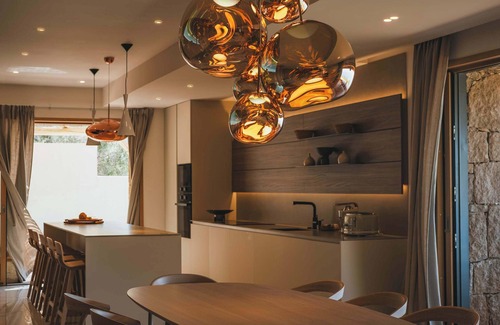 Cargese Villa | Luxury Villa Saleccia Beach access through the maquis