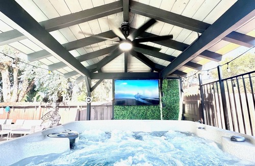 El Cajon Villa | Luxury Villa Sleeps 40+ Pool Grill Arcades 6 TV’s Playground .5 Acre