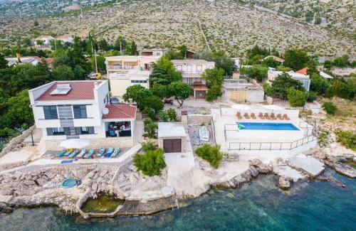 Lukovo Sugarje Villa | Luxury Villa Solis