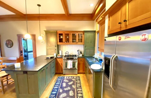 Moscow Villa | Luxury Villa @ Stowe & Trapp with Exceptional Mountain Views & Resort Amenities