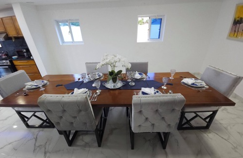 LAS CAOBAS House | Luxury villa - Swimming Pool 4 Bed Room in City Center Puerto Plata!