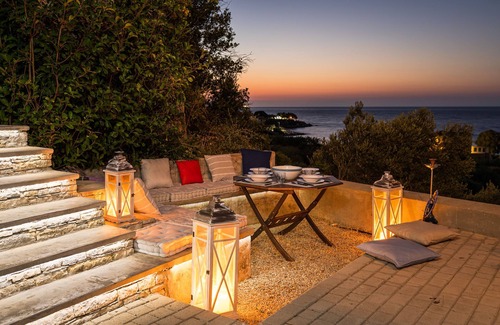 Samos Villa | Luxury Villa Tania -3 min from the beach and close to the sights