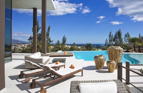 New Golden Mile Villa | Luxury Villa w/jacuzzi, pool, golf and sea view.Sleeps up to 21pax