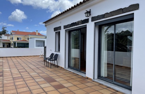 Ponta Delgada Ski Chalet | Luxury villa with ample spaces, garden and swimming pool.