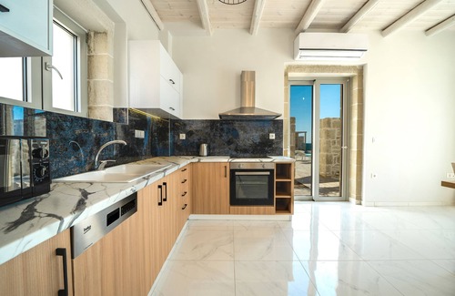 Limeniskos Villa | Luxury Villa with a Miraculous View
