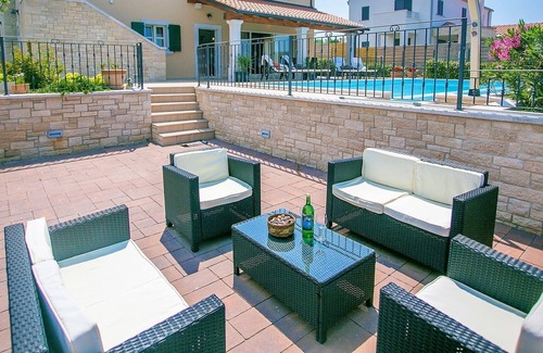 Selina Cottage | Luxury villa with private, heated pool and panoramic view, 2 km from Sveti Lovrec