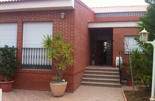 Playa Honda Villa | Luxury villa with pool, garage for five vehicles, 3 minutes from the beach