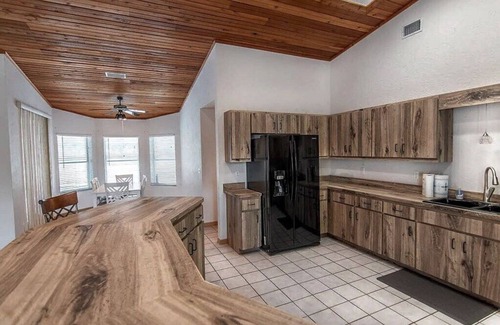 Inverness Villa | Luxury villa with pool table, heatable pool and hot tub