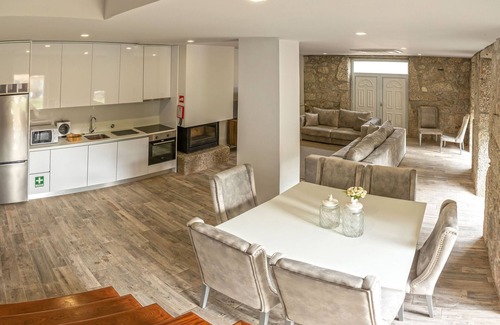Bouro Villa | Luxury villa with private pool and jacuzzi