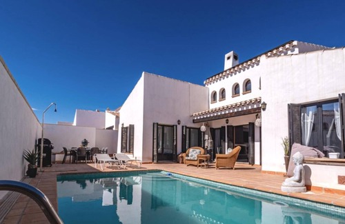 Caserio Los Tarquinos Villa | Luxury Villa With Private Pool