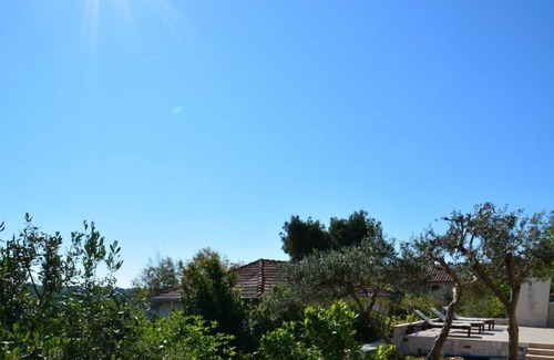 Rogac Villa | Luxury Villa with Private Pool S/Sea, Split and Mountains Views