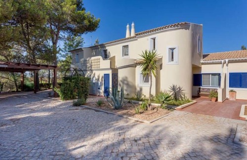 Castro Marim Villa | Luxury villa with private pool, fanastic views, mountainbikes and golfbuggy incl