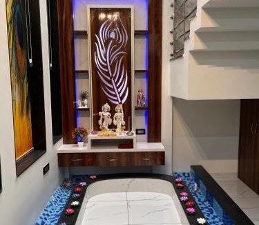 Vadodara Villa | Luxury Villa with Scenic Views Private Deck By NRIs For NRIs
