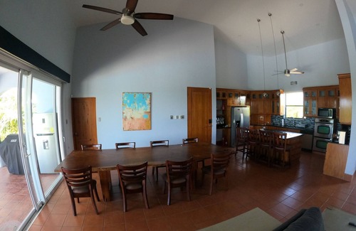 Quepos Villa | Luxury Villa with Separate Guest house and 360view