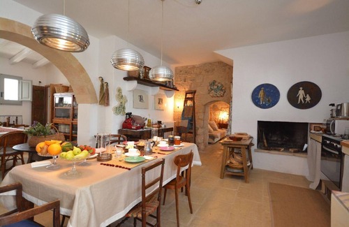 Ortelle Villa | Luxury villa with swimming pool near the sea