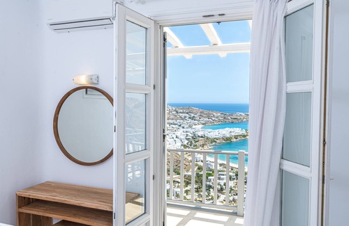Psarou House | Luxury VillaThelgoMykonos I, amazing sea View!