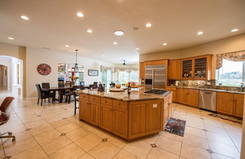 Temecula House | Luxury Vineyard Estate on Deportola Wine Trail - Mountain & Vineyard View