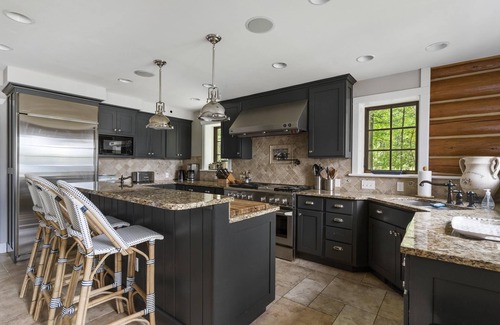 Walloon Lake House | Luxury Walloon Lake seven bedroom home! *June-Sept Friday to Friday*