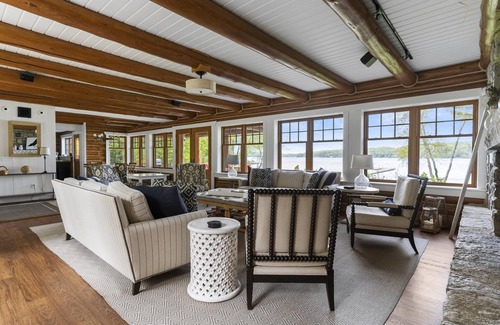 Walloon Lake House | Luxury Walloon Lake seven bedroom home! *June-Sept Friday to Friday*
